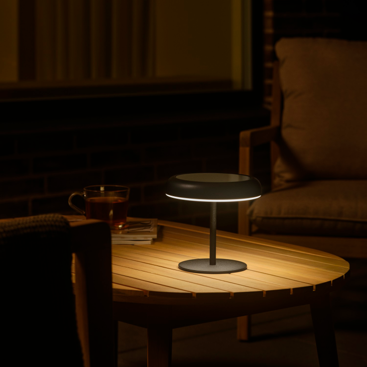 Nordlux Elmer oppladbar & solcelle bordlampe, svart