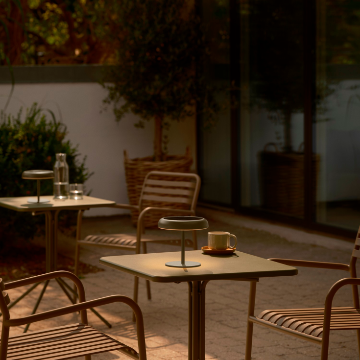 Nordlux Elmer oppladbar & solcelle bordlampe, grønn