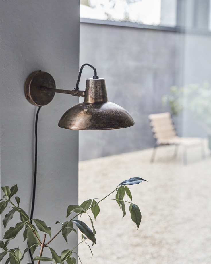 House Doctor Desk vegglampe, Ø18 cm, brun