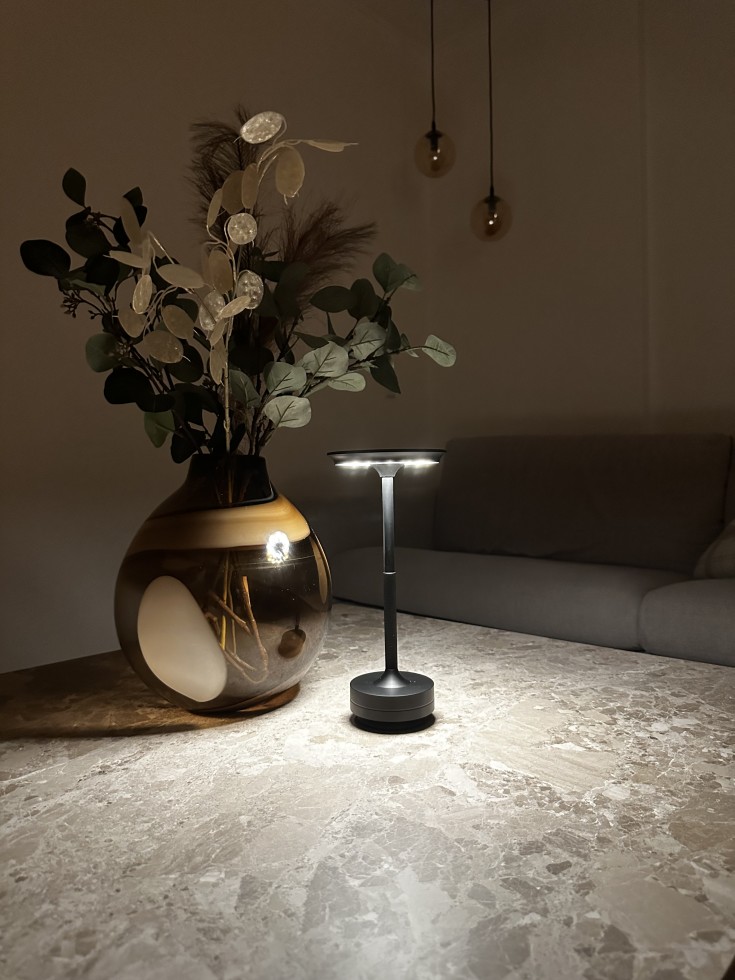 Nordic Light Skagen uppladdningsbar LED-lampa, svart