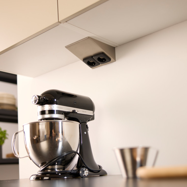 Loevschall dobbelt underskabsstikkontakt, rustfrit stål