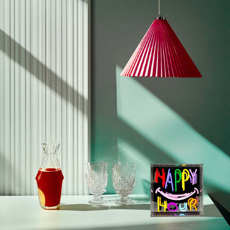 Locomocean Happy Hour neonskilt