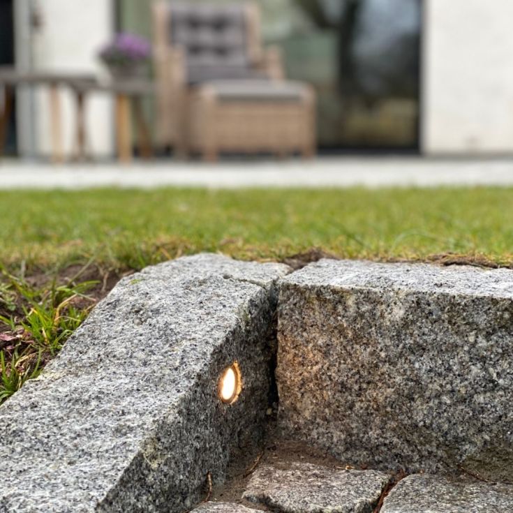 Light By Juhl Cosmos nedgravningsspot, messing, 5-pak