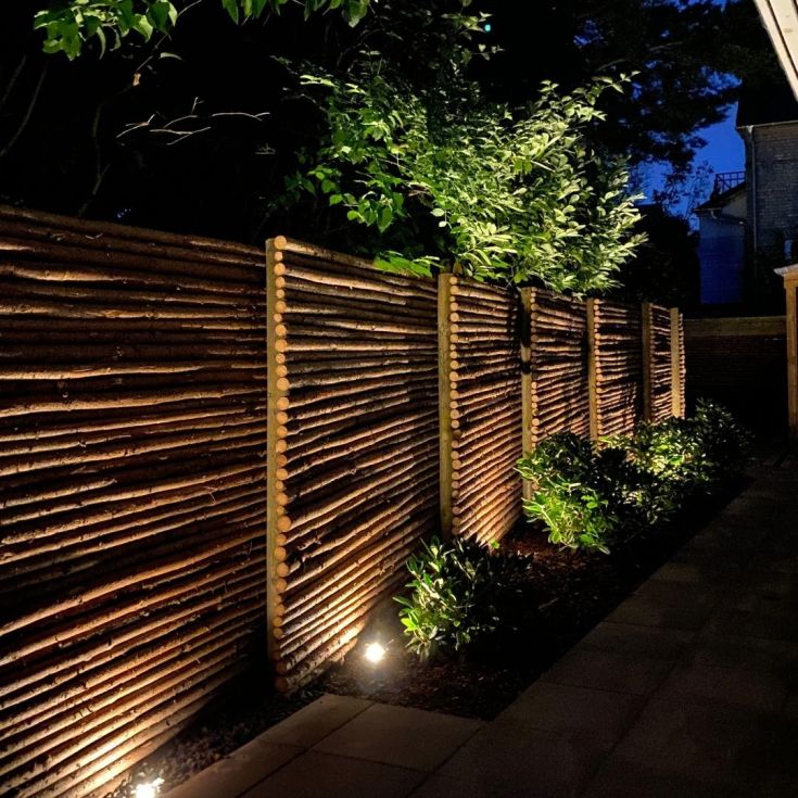 Light By Juhl betongfliser med Cosmos spotlights i messing, 10x10x6 cm, grå