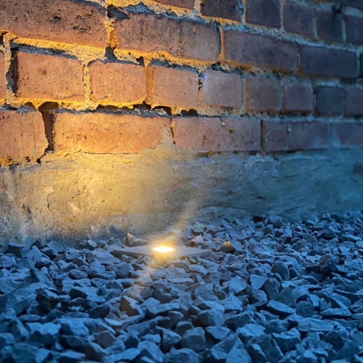 Light By Juhl betongfliser med Cosmos black spotlights, 10x10x6 cm, antrasitt