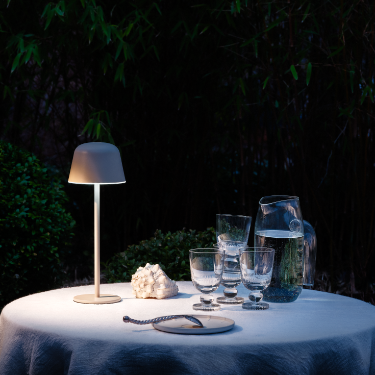 Ledvance Endura Style oppladdningsbar bordlampe, beige