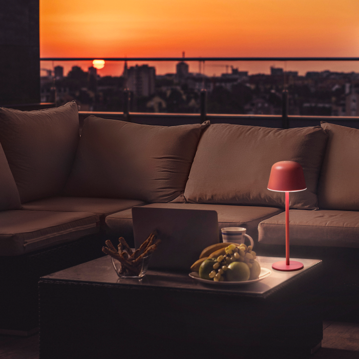 Ledvance Endura Style genopladelig bordlampe, lyserød