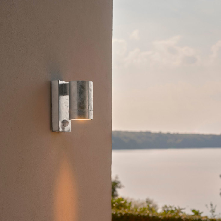 Nordlux Tin Maxi udendørs væglampe med sensor