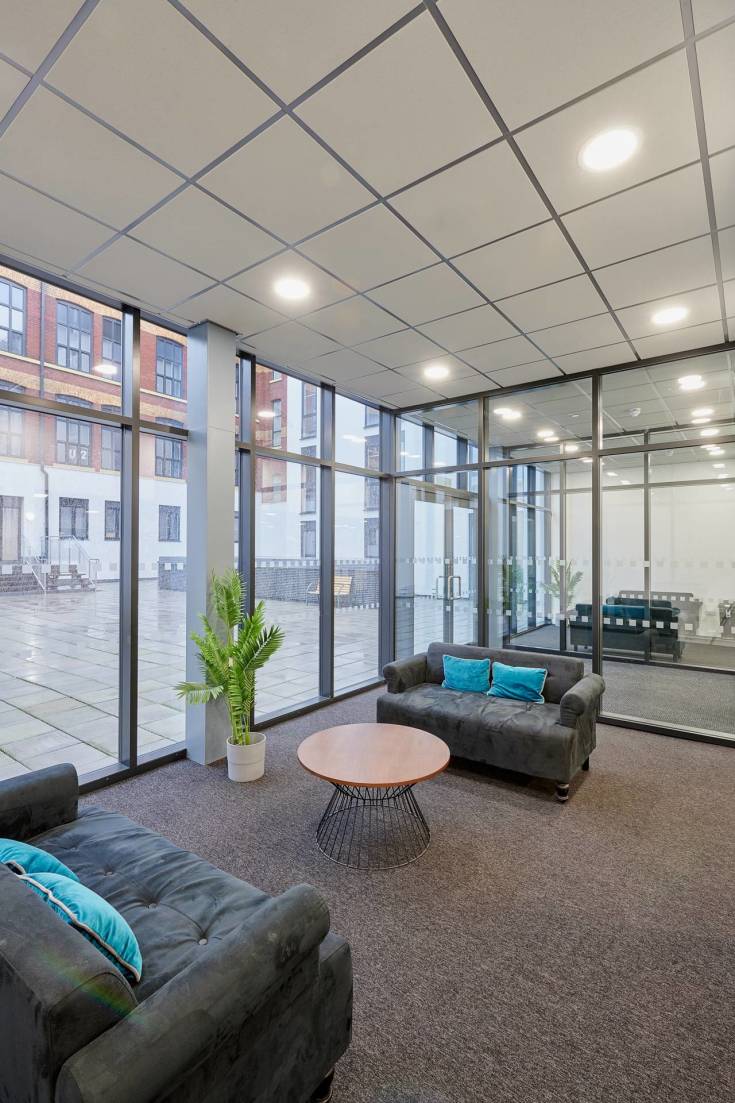 FRESKA SLIM DIMMABLE DL 18W/830-840-860 Ø218-228 D239 H24 105LM/W