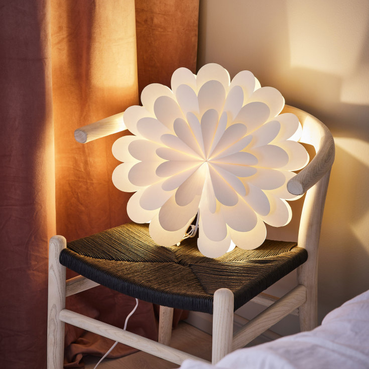 Markslöjd Maravilla julestjerne med lys, 45 cm, hvid