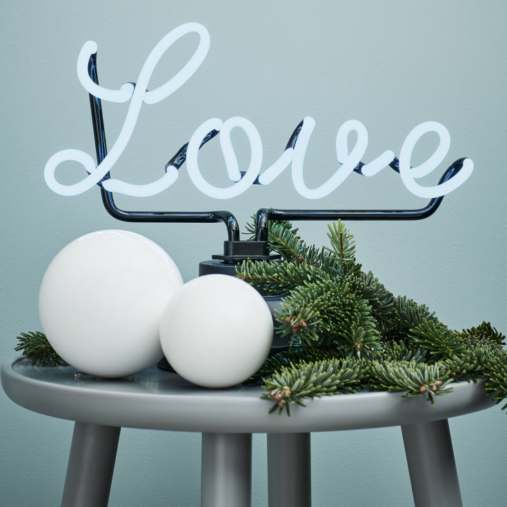 Markslöjd Love neonskilt