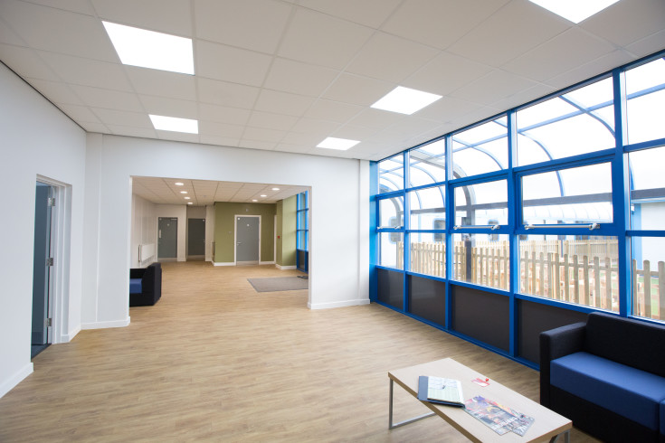 Pace Panel 600X600 CCT 2700-3800lm UGR19 m/driver