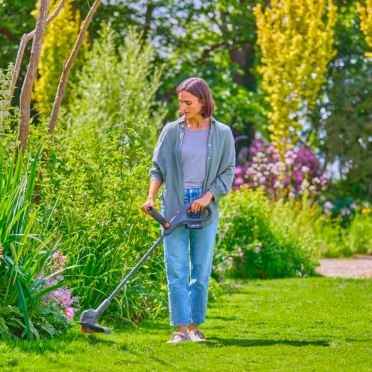 Gardena Easytrim gresstrimmer 18V/2,0 Ah med batteri og lader, 25 cm