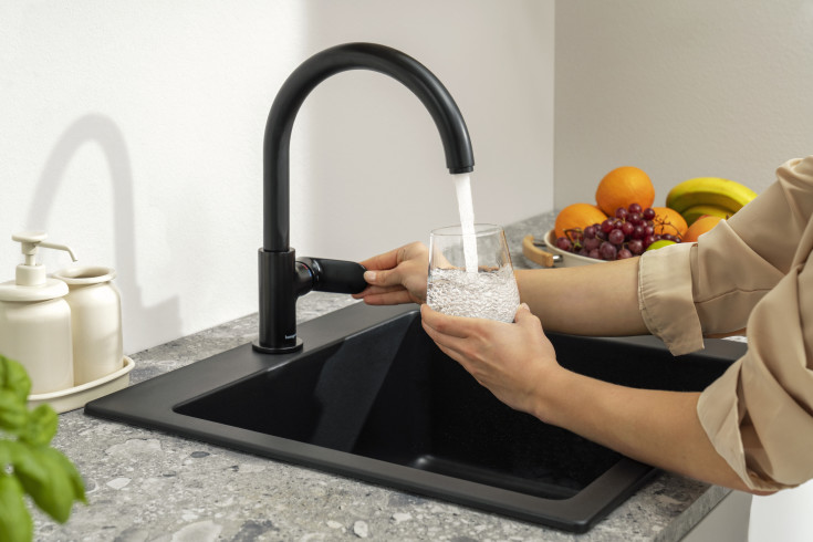 Hansgrohe Vernis Blend M35 kjøkkenarmatur, matt sort