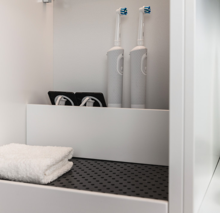 Svedbergs ladestation til højskab, 50 cm, hvid