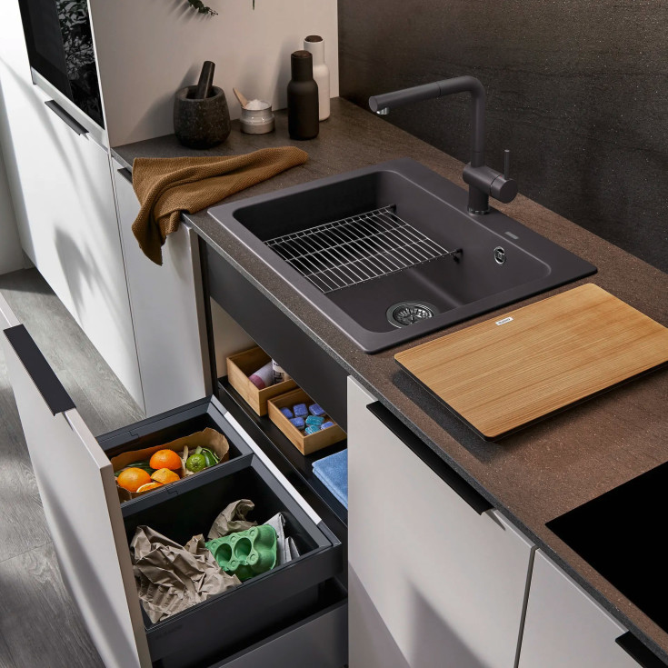 Blanco Linus-S kjøkkenarmatur, uttrekkbar tut, sort