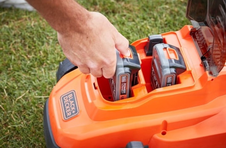 BLACK & DECKER 18v plæneklipper på 33 cm Incl batteri og lader