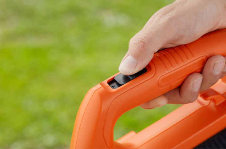BLACK & DECKER 18v løvblæser BCBL200L-QW Incl batteri og lader