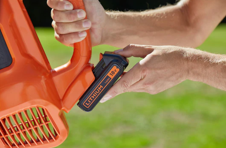 BLACK & DECKER 18v løvblæser BCBL200L-QW Incl batteri og lader