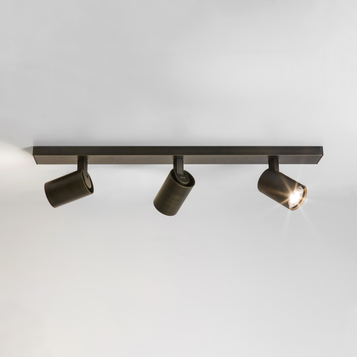 Astro Ascoli Triple Bar spotlampe, 3 spots, bronze