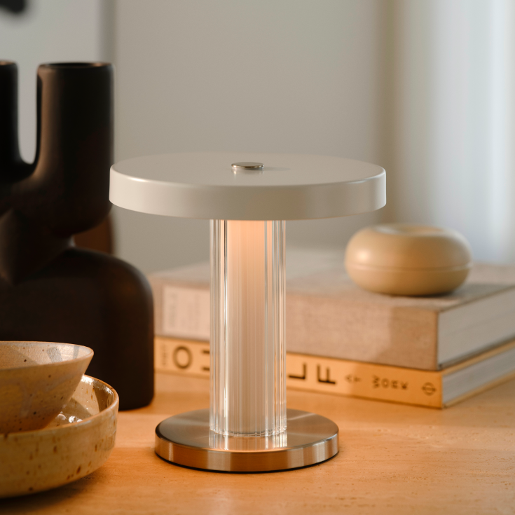 Dftp Trezzi oppladbar bordlampe