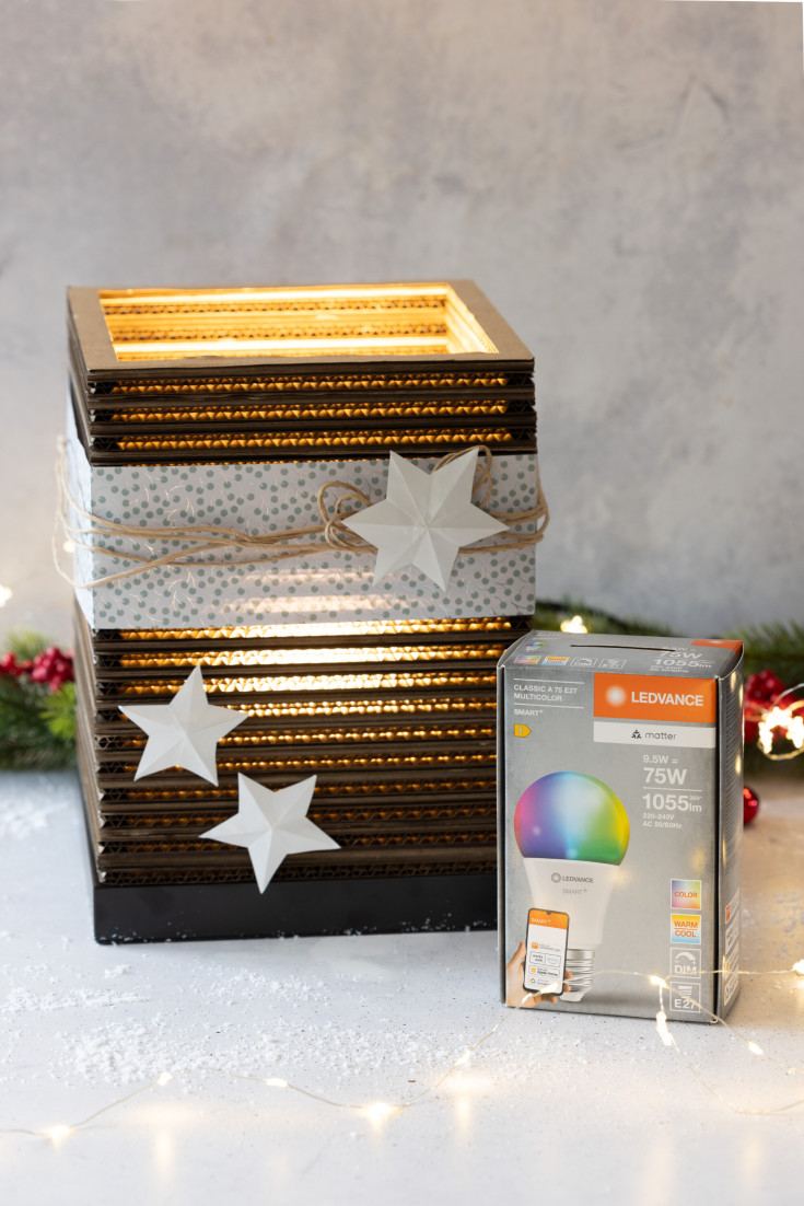 Ledvance Smart+ Wifi E27 standardpære, fargeskift + justerbar hvit, 9,5W, 1-pak