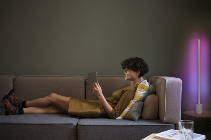 OSRAM SMART+ Gulvlampe Slim 540 lm 24W/RGB+827-865 800mm WiFi hvit