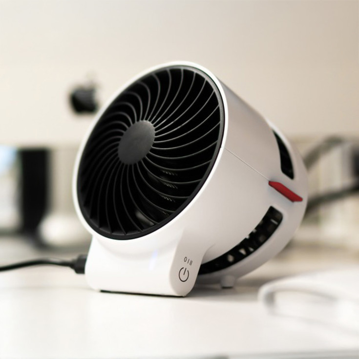 Boneco F50 bordventilator, Ø10 cm, hvid