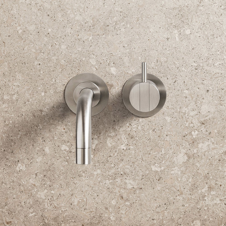 Vola 111X servantbatteri for innbygging, 160 mm tut, blander høyre, sort matt