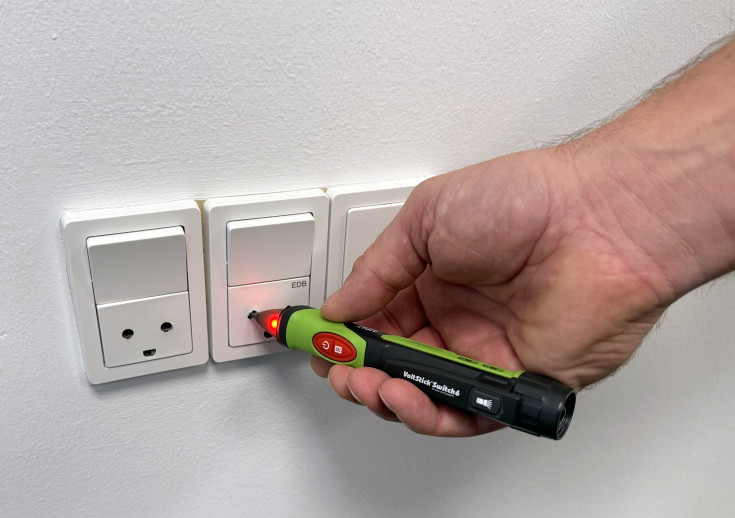 Elma VoltStick Switch 6 Berøringsfri polsøker av/på dobbel