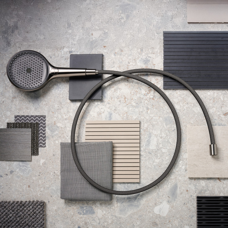 Hansgrohe Designflex duschslang, 1,6 meter, borstad svart krom