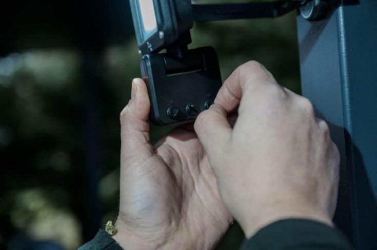 Brennenstuhl projektør LED med sensor, sort, 6500K, 30W