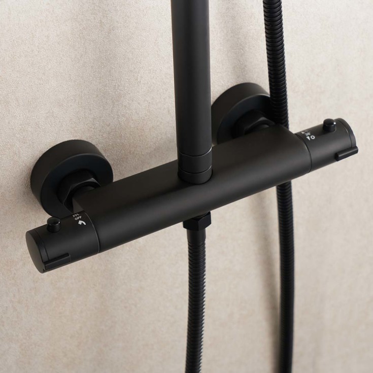 Bathlife Glimma dusjsett, matt sort