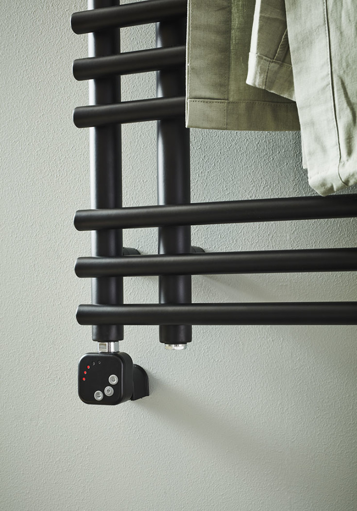 Noro Warm elpatron, sort