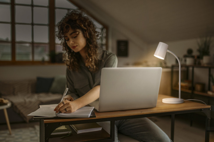 Osram Trapezium skrivebordslampe, hvid