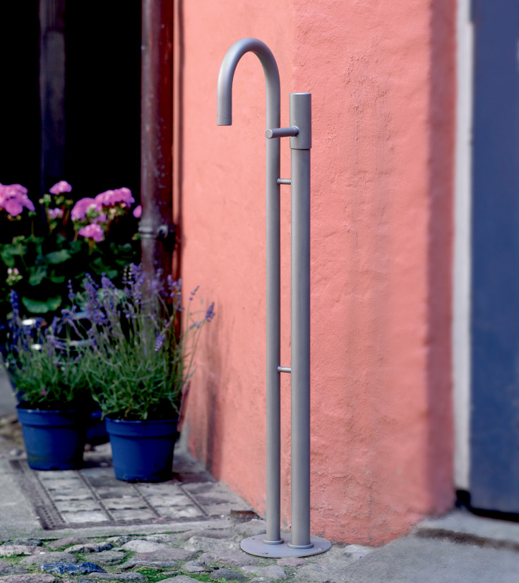 Frostline Duo H30 vattenpost, 90 cm, självstängande grepp, rostfritt stål