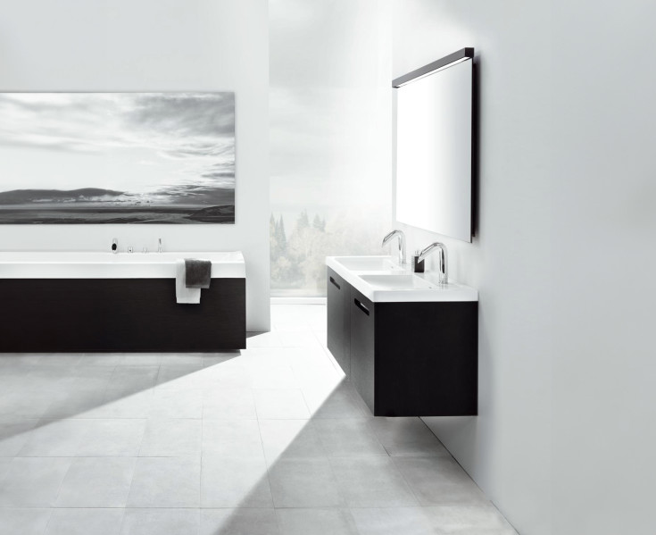 Svedbergs Tived spejl med lys, 100x82 cm, hvid