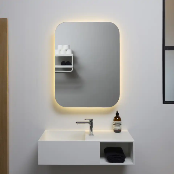 Loevschall Rounded spejlskab 60x80 cm med ind- og udvendigt lys