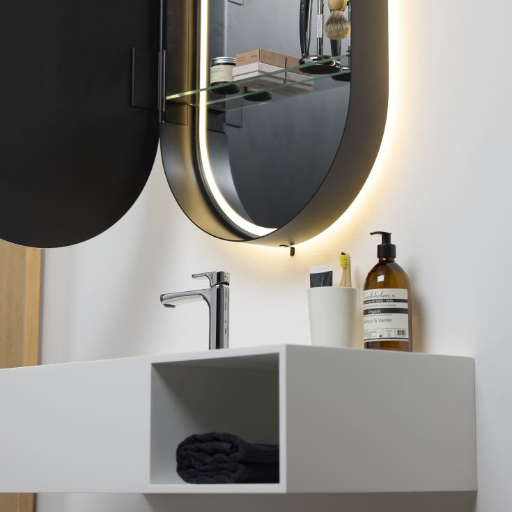 Loevschall Ovalt spejlskab 50x90 cm med ind- og udvendigt lys