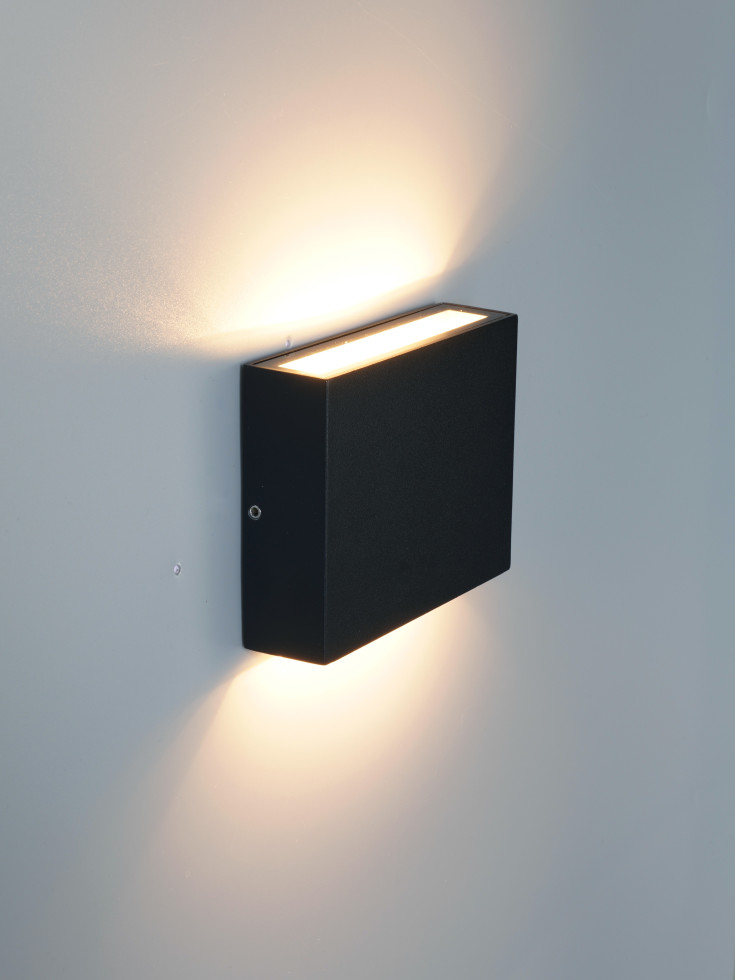 BARI Vägglampa Midi 2x5W CCT svart