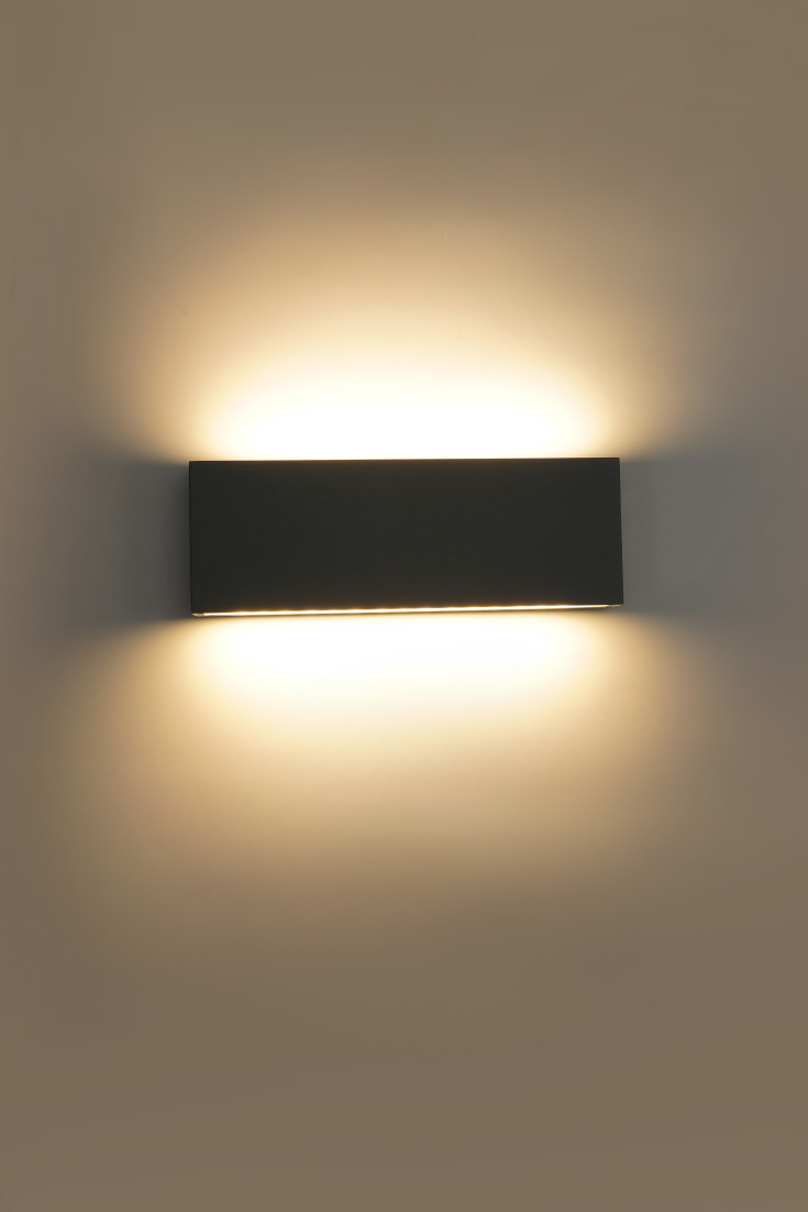 BARI Vägglampa Midi 2x5W CCT svart
