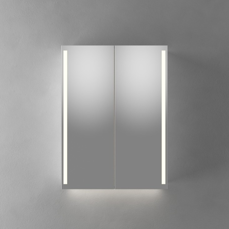 Linn Bad Vikja speilskap med led-lys, 60x84x18 cm, eik