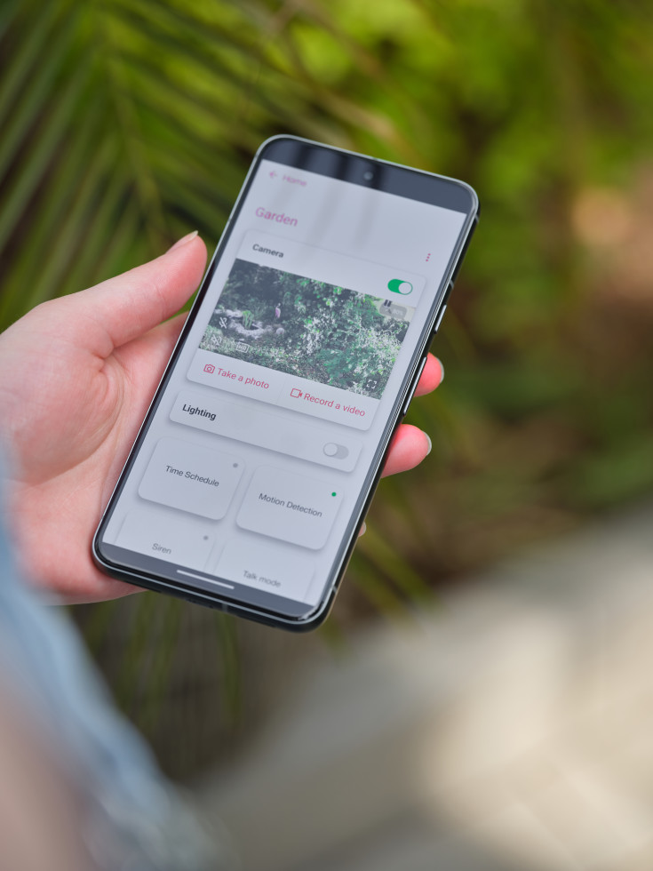 Osram Smart+ Wifi solcellebasert utendørs overvåkningskamera