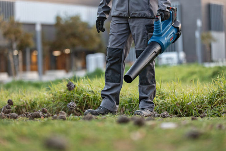 Bosch løvblåser GBL 18V-750, solo