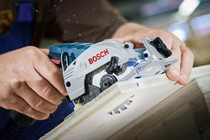 Bosch GKS 12V-26 Professional cirkelsåg utan batteri, 12V