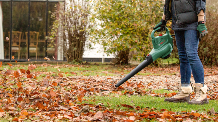 Bosch Univeral Garden Tidy 2300 lövsug