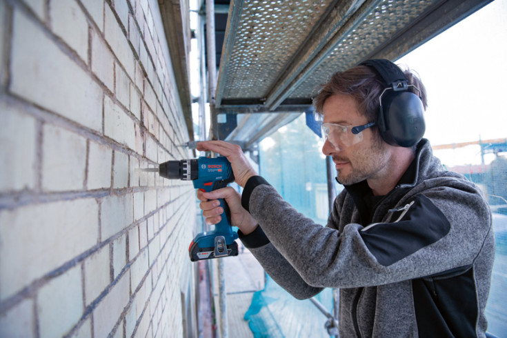 Bosch slagbormaskin GSB 18V-45, solo
