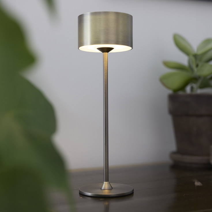 Nielsen Light Bistro uppladdningsbar bordslampa, antik mässing