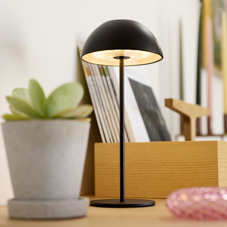 Nielsen Light Luna uppladdningsbar bordslampa, svart