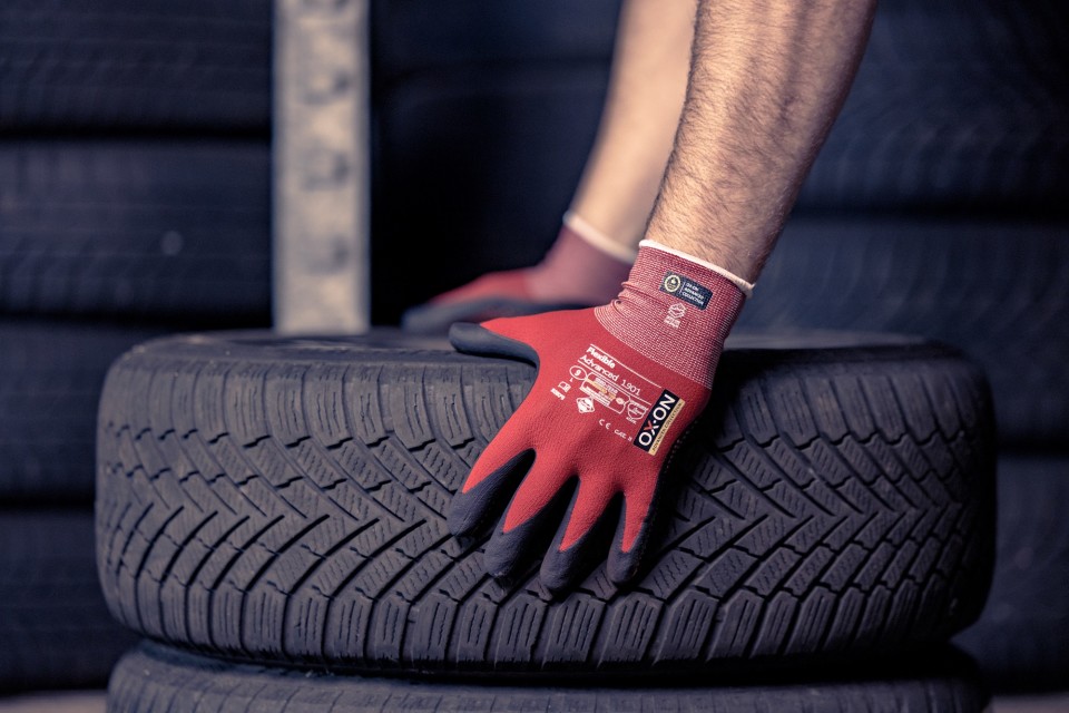OX-ON Flexible Advanced 1906 Red Work Gloves, Extremely Durable